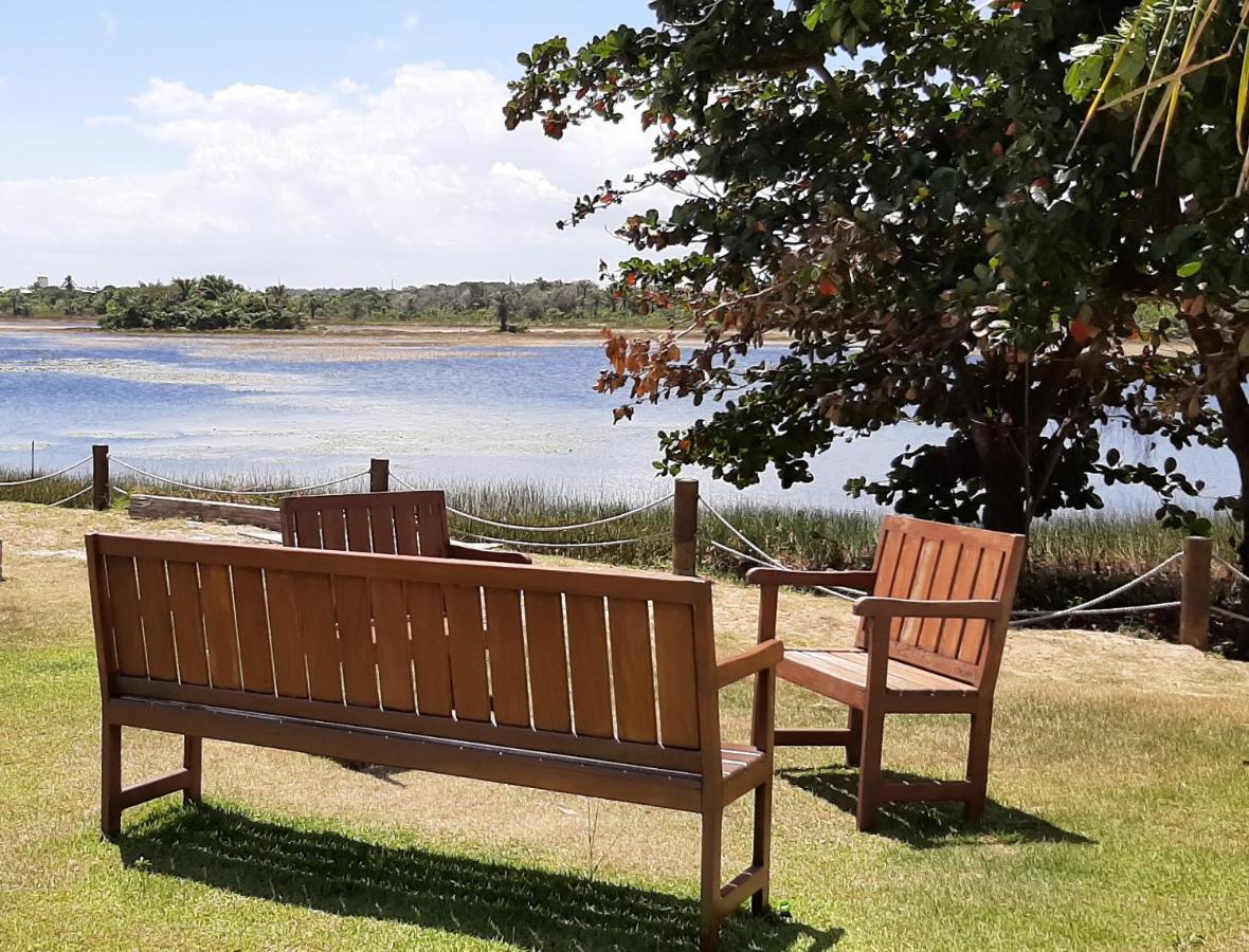 Apartamento Praia Guarajuba - Porto Smeralda Bagian luar foto